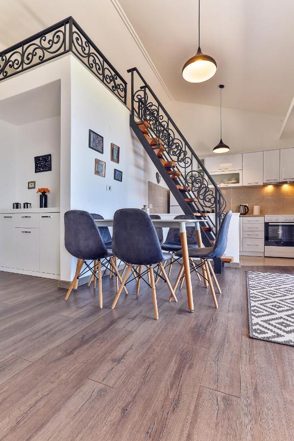 Apartmani Visum 스베티스테판 외부 사진